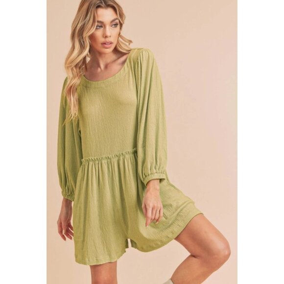 Aemi Co Womens Blue Long Sleeve Romper Ruffled‎ Waist Keyhole Back Size S NWT - Picture 2 of 13